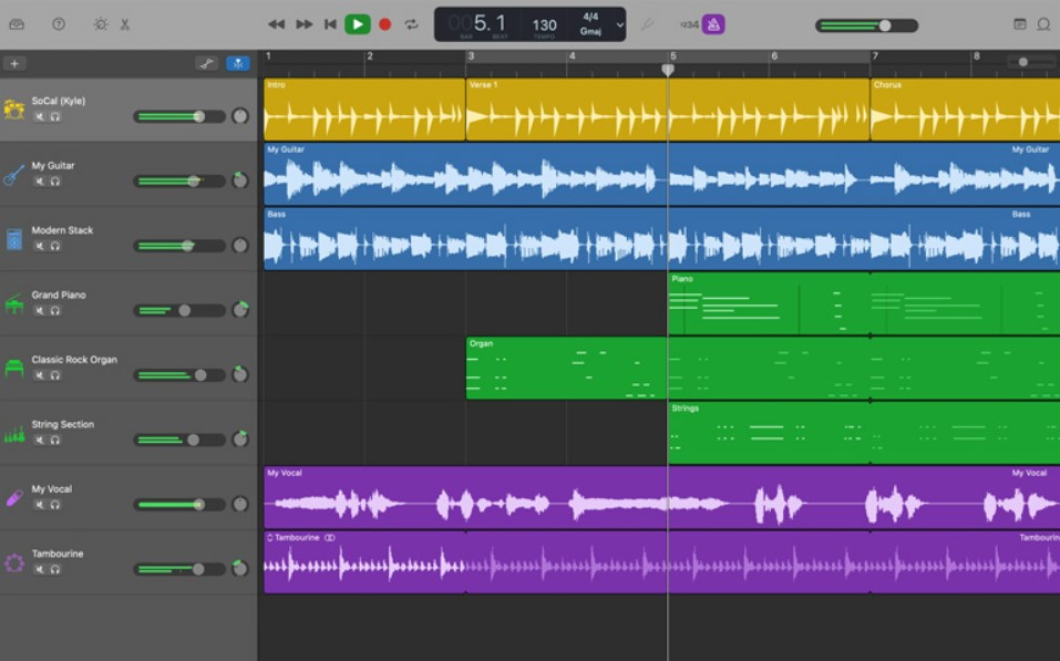 Best Daw Software for beginners: snapshot of GarageBand Interface
